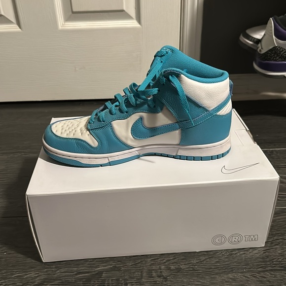 Nike dunks size 11 - Picture 2 of 4